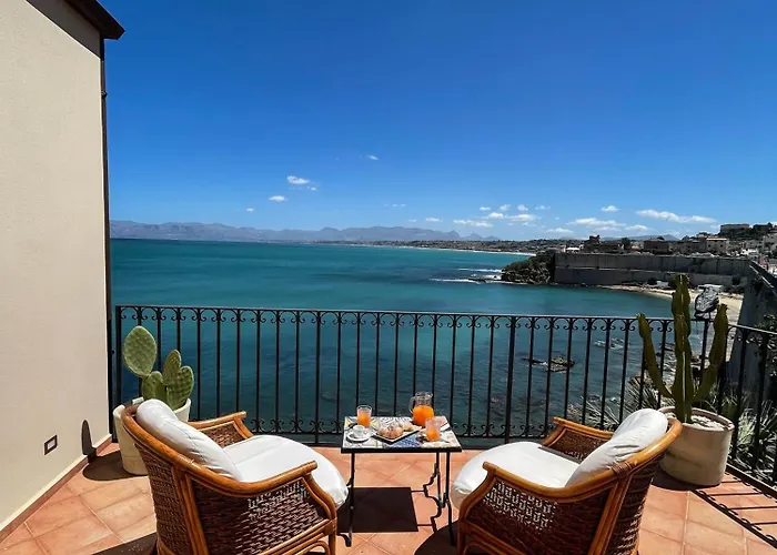 Castellano Suites